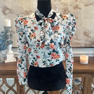 Reveuse pussy bow floral top